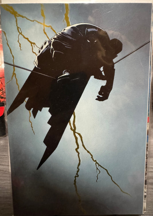 BATMAN THE DARK KNIGHT RETURNS #1 FAN EXPO FOIL VARIANT FRANK MILLER