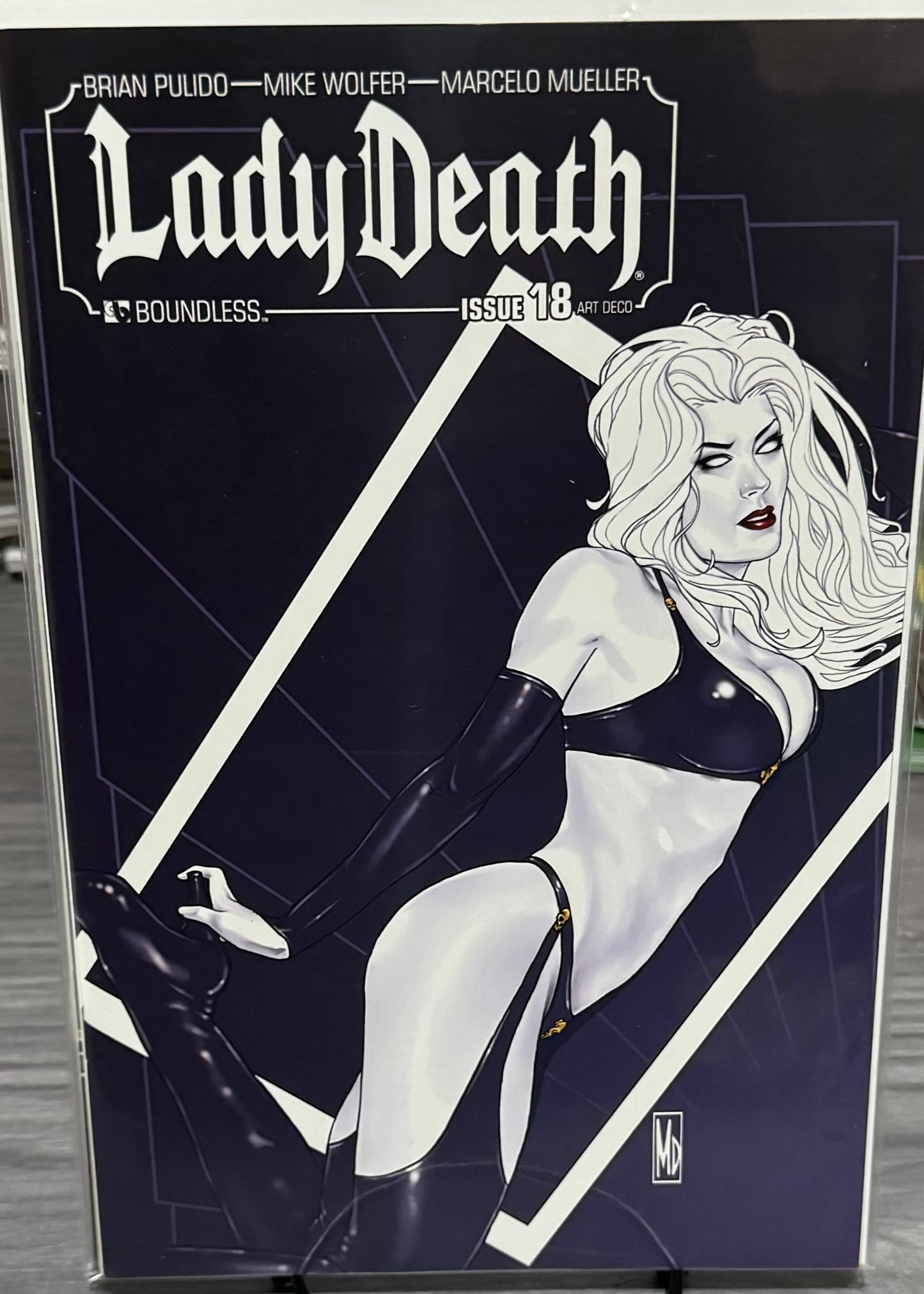 Lady Death issue 18 art deco