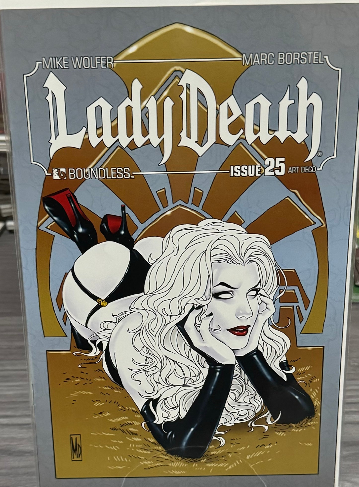 Lady Death issue 25 art deco